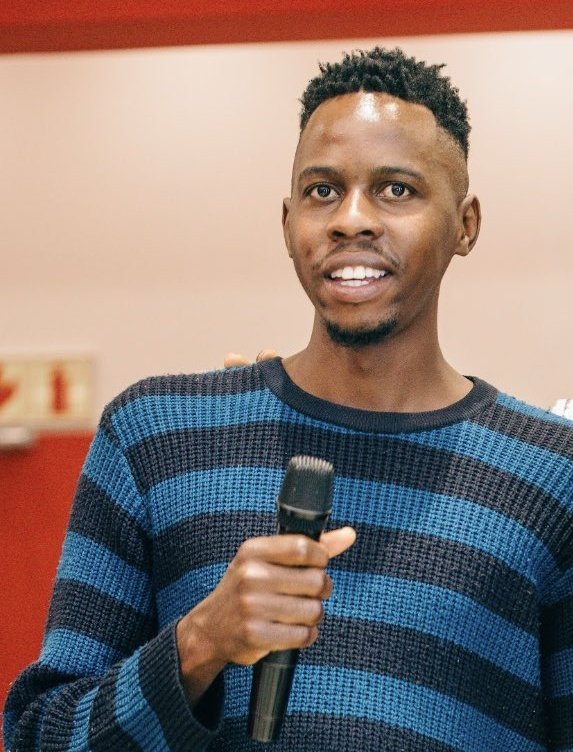 Ndi_Muvenda_'s tweet photo. Good morning guys, I've just bagged a good promo and i need 800  likes and retweets on my pinned tweet. 🙏🏽🥺 https://t.co/ePTEC7Rj2g