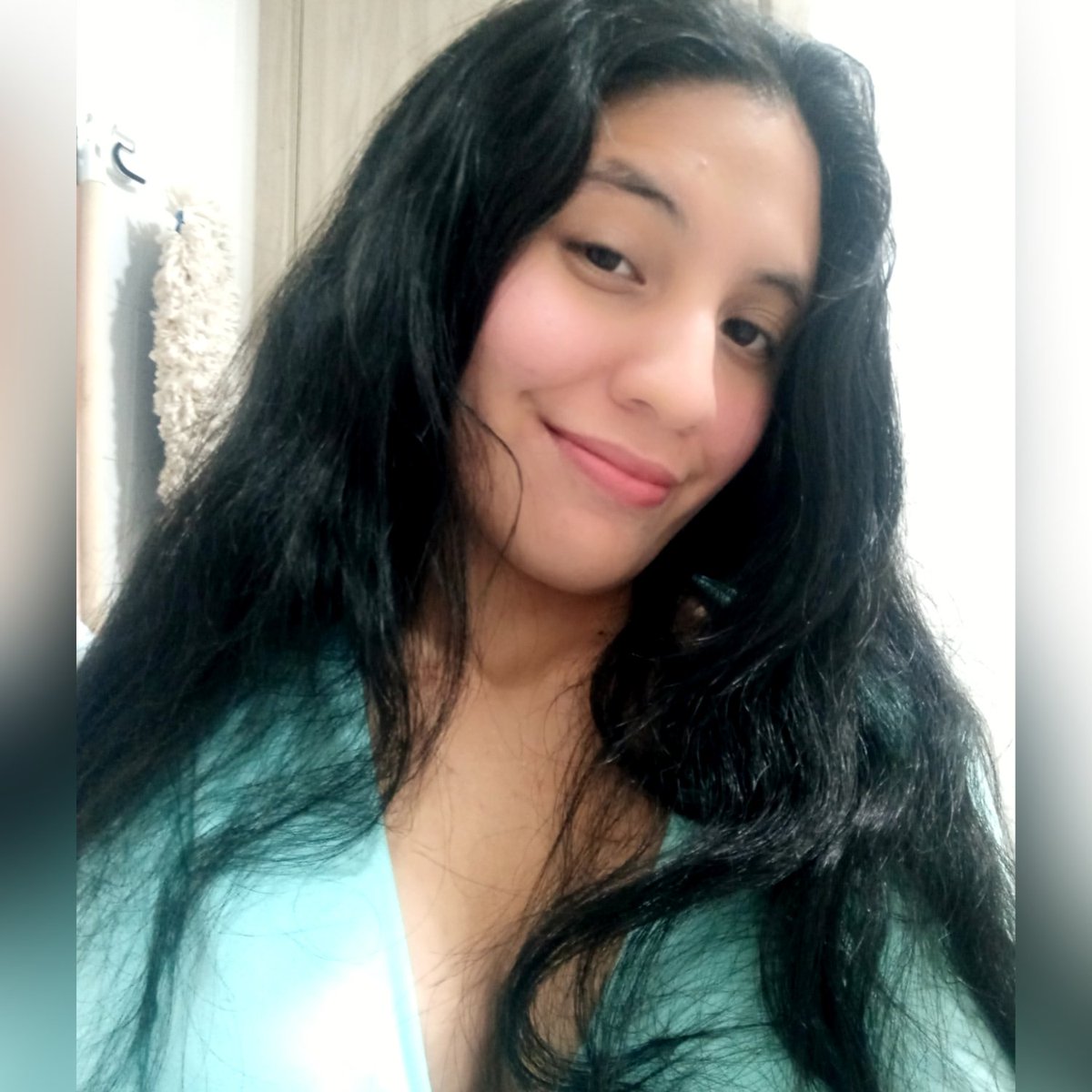 MeredithMoreera's tweet photo. #NuevaFotoDePerfil https://t.co/CccHbK4cN9
