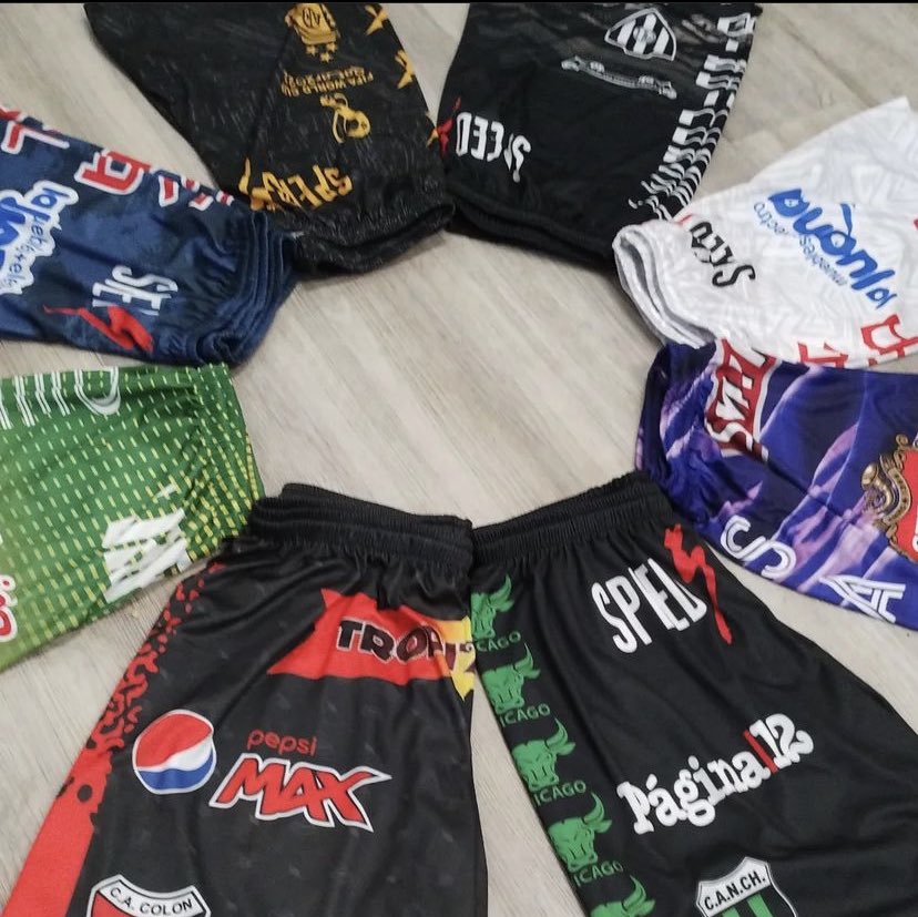 lo veo con estos shorts y se me cae la
bombacha 😍😍