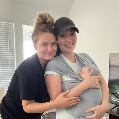 hannahodort's tweet photo. ❤️‍🔥 sis and baby https://t.co/2RIgeJHLkG