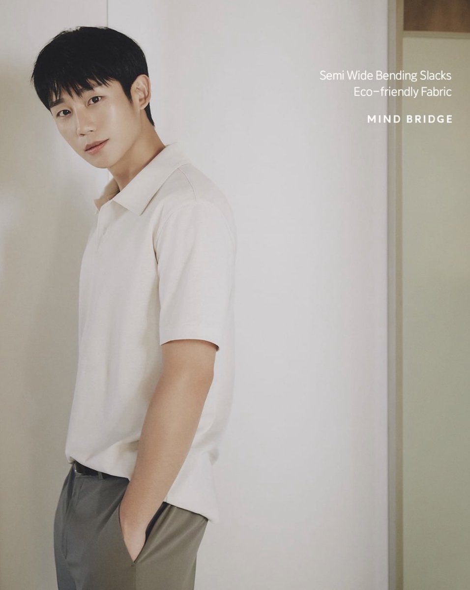 HaeinessGlobal's tweet photo. 🗓️230727 — mindbridge_kr IG update

・・・
#마인드브릿지

MINDBRIDGE Summer 2023 Collection

- Collar T-shirt L/Beige
- Cool Semi Wide Bending Slacks Greyish Khaki

🔗 https://t.co/fQTykqaeNO

#mindbridge
#creative_nomad
#creative_works
#정해인 #JungHaeln @ActorHaein https://t.co/IUQb9W31YT
