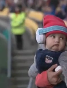 lw_awfc's tweet photo. Literally me the whole match 😭#FIFAWomensWorldCup2023 #USAvsNED https://t.co/28NQKT6J4b