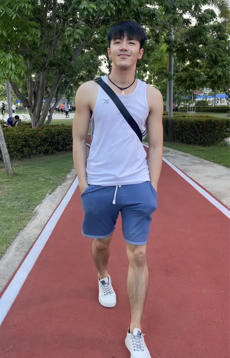 art_tinwiphat's tweet photo. ก็หลงรักไปเลยเซ้...ล๊วกเพ้ 🙊🙊

#ARTTIN #อาร์ตติณณ์ #บ้านอาร์ตติณณ์ https://t.co/60uV9pdWXE