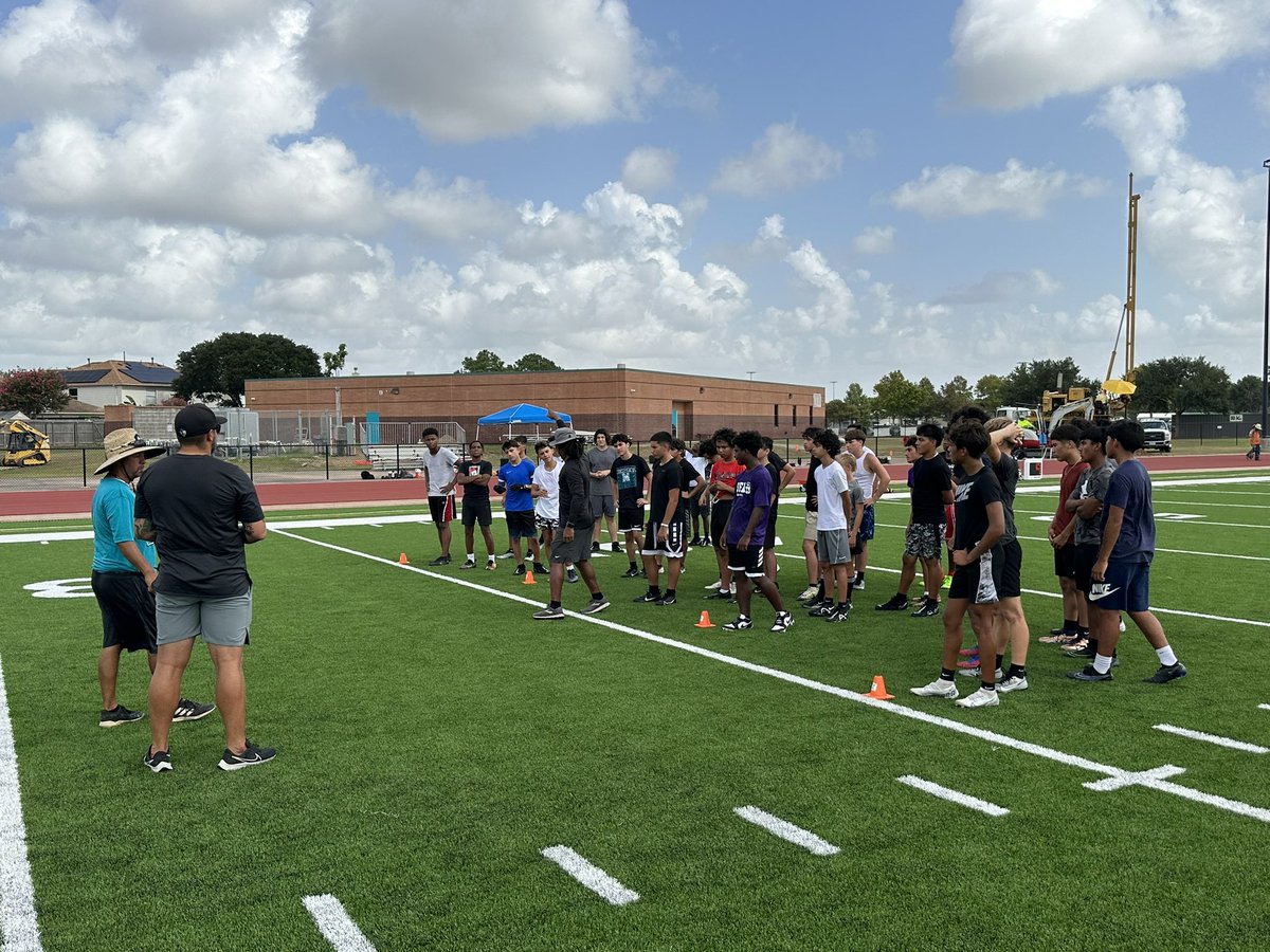 Maverick Football tweet media