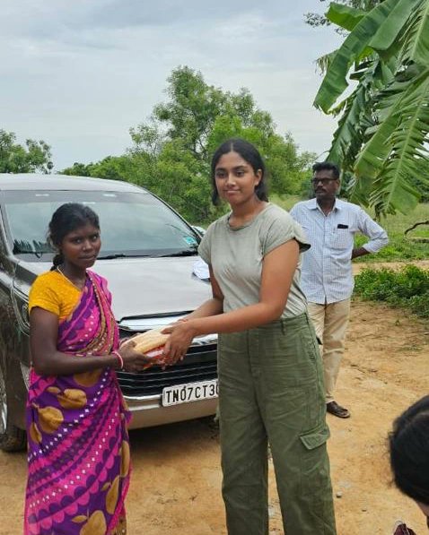 rcctowers's tweet photo. #RotaryClubOfChennaiTowers team donated clothes, oil, dal, rice, and snacks to Nangalathur tribe. Thanks to Ann Manasa, Rtn Sapna, and Annets Suhita and Rakshita for supporting Rtn Della’s project.

 #RCCT #CommunityService #Rotary #Womens  #Updates  #TodaysNews #Events https://t.co/fJXRi9gA8j