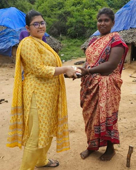 rcctowers's tweet photo. #RotaryClubOfChennaiTowers team donated clothes, oil, dal, rice, and snacks to Nangalathur tribe. Thanks to Ann Manasa, Rtn Sapna, and Annets Suhita and Rakshita for supporting Rtn Della’s project.

 #RCCT #CommunityService #Rotary #Womens  #Updates  #TodaysNews #Events https://t.co/fJXRi9gA8j