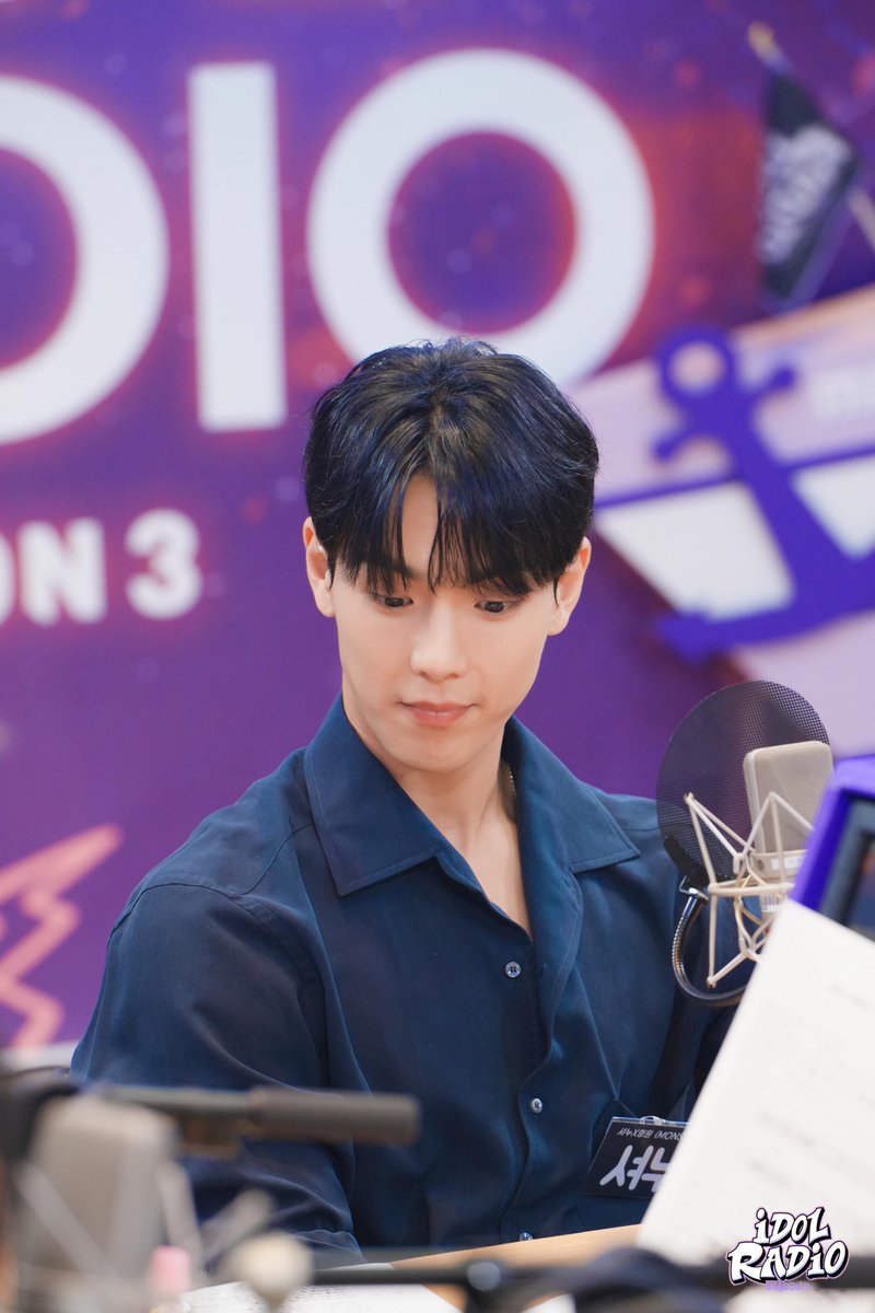 [#아이돌라디오3 앨범 230726]

📸EP#92_셔누X형원의 문짝단속🚪 (with 셔누X형원(몬스타엑스))

고향(?)에 돌아온 셔누곰🐻

@OfficialMonstaX 

#MBC #라디오 #IDOLRADIO #아이돌라디오 #아돌라 #셔누 #SHOWNU
#형원 #HYUNGWON
#몬스타엑스 #MONSTAX #LoveMeALittle