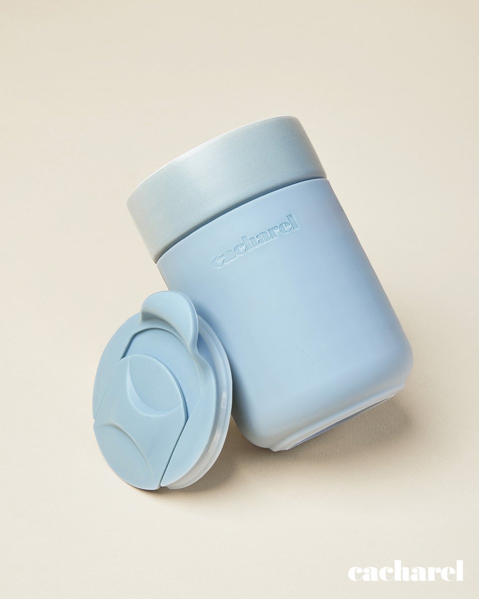 b2bgifts's tweet photo. The Alix Mugs are a combination of silicone and ceramic materials that are designed to add a soft and feminine touch to your daily routine. 
#cacharel #alix #mugs #isothermalmug #fashion #fashionaccessories #insulatedmug #reusablemug #thermalmug #silicone #ceramic #hk #china https://t.co/iyV5qGOWWc