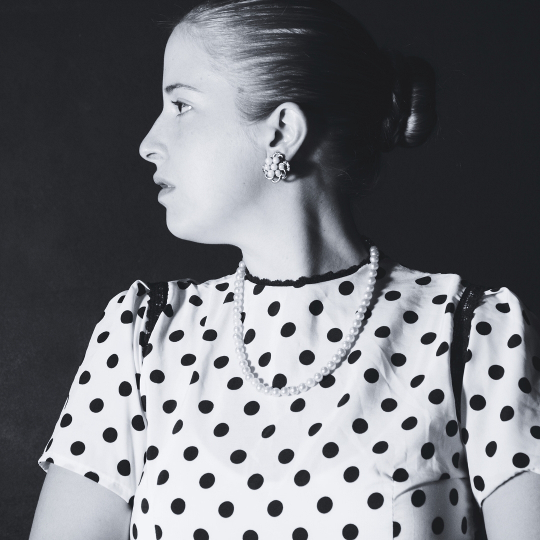 EvaDuarteObra's tweet photo. Hoy, a 71 años del paso a la inmortalidad de Eva Duarte de Perón, te invitamos a homenajearla con nosotrxs.

Nos comprometemos cada domingo a dignificar su legado. 

Evita vive en su pueblo y en cada unx de nosotrxs.

#eva #evita #evaduarte #evaperon #evitaeterna #evaeterna https://t.co/5eWLjuoXFn