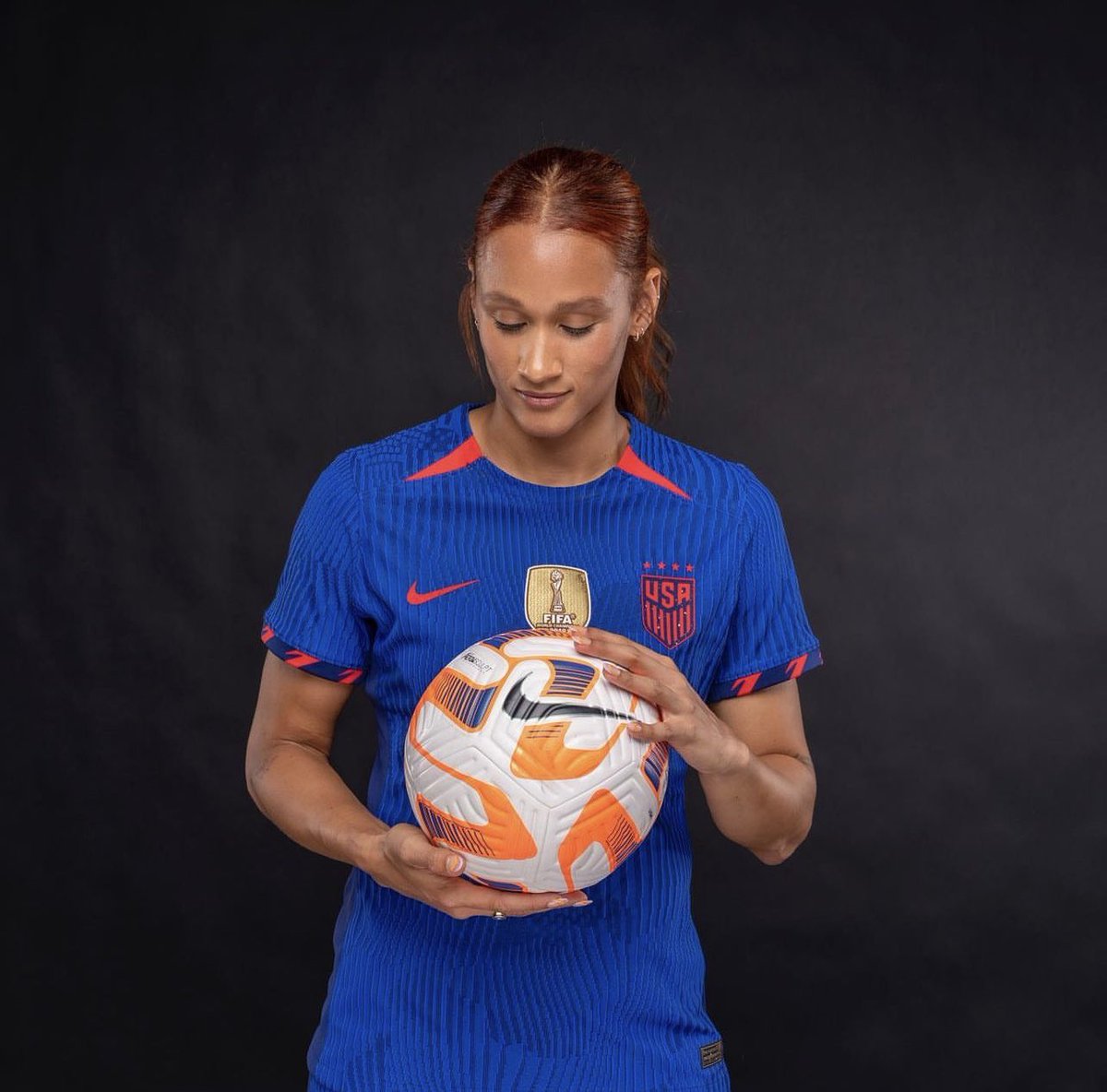 DOPECHICKBEATS's tweet photo. 🕯️🕯️🕯️🕯️🕯️🕯️
#FreeLynnWilliams
#USWNT https://t.co/BcdjKW2G5T