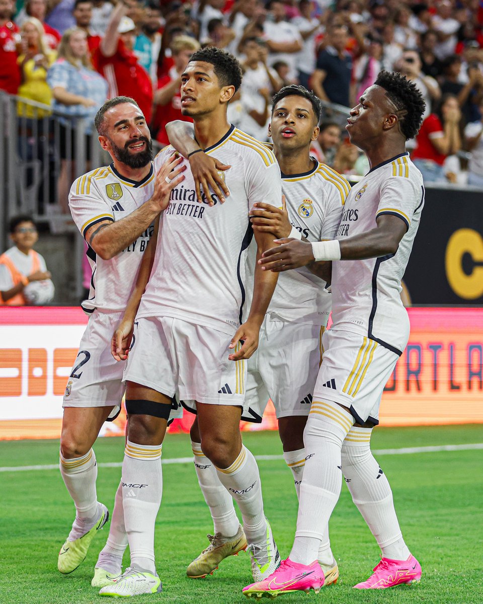 realmadriden's tweet photo. ☀ Good morning, #Madridistas! 
#RealMadridOnTour https://t.co/bQ1v14ZoMq