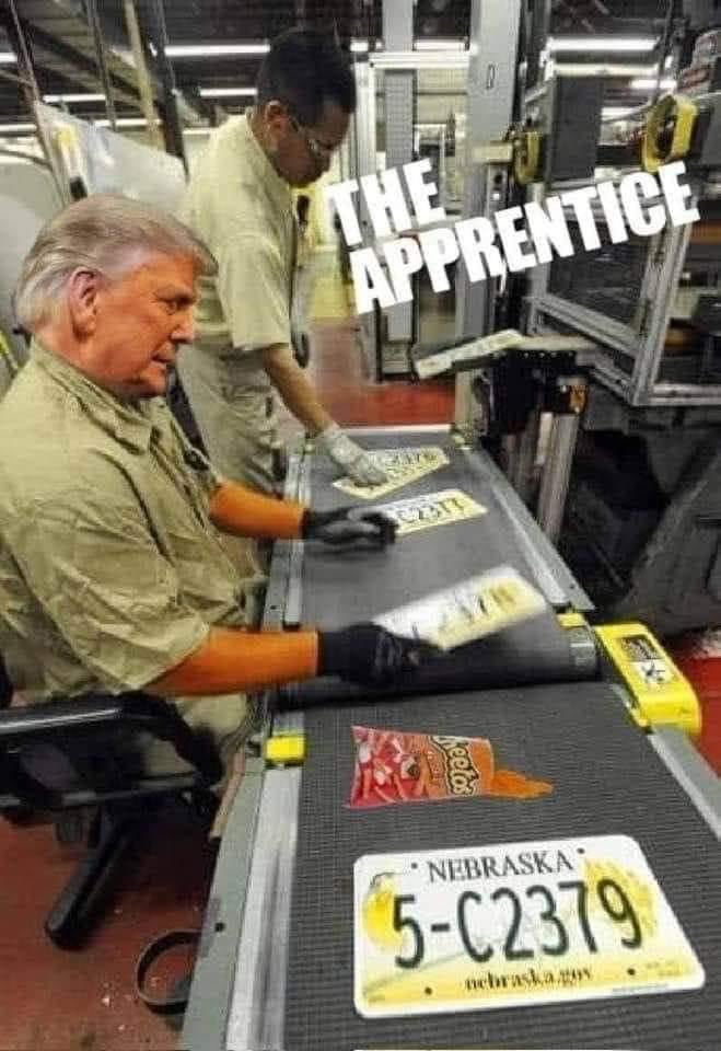 Kevins_Travels's tweet photo. Truth Socisl Media anticipates new season of #TheAprentice starring the orange man himself! https://t.co/s3RXsiClxv