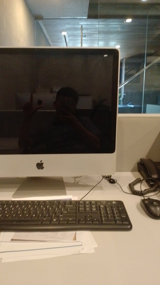 blueeming33's tweet image. xixixix jadi anak magang dulu sblm ngampuss😋