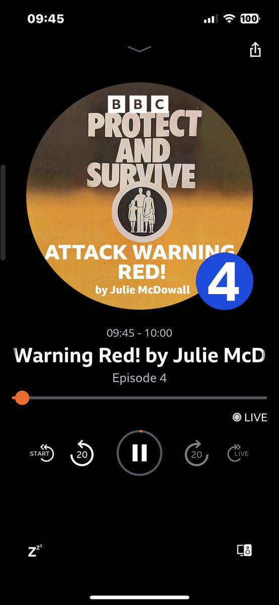 Right now in BBC R4. 
“Enjoy”
(Catch-up on the other eps on bbc sounds- bbc.co.uk/programmes/m00…)
*
#attackwarningred #bbcradio4 #bookoftheweek #audiobooks