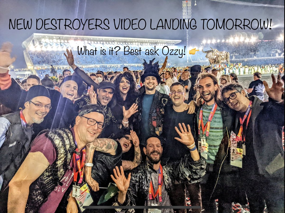 📹 We’ve a very special video dropping on Friday! 💥

👉 Check back here tomorrow and all will be revealed!
(Or ask Ozzy for a clue!!😉🐂)

The Destroyers x

.
.
.
.

#musicvideo #Youtube #birmingham2022 #LiveMusic #folkmusic