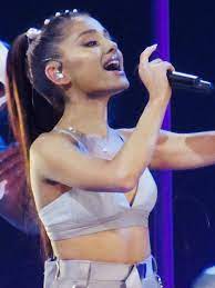 Scroll_ReeL's tweet photo. Love and Drama: Ariana Grande's New Romance Unveiled! 💔💕 Find Out Who Her New Beau Is and the Surprising Divorce Twist! 🔥📜 
https://t.co/ZRIYnuQDUQ
#ArianaGrande #NewRomance #LoveAndDrama" https://t.co/xzHwbSFIMc