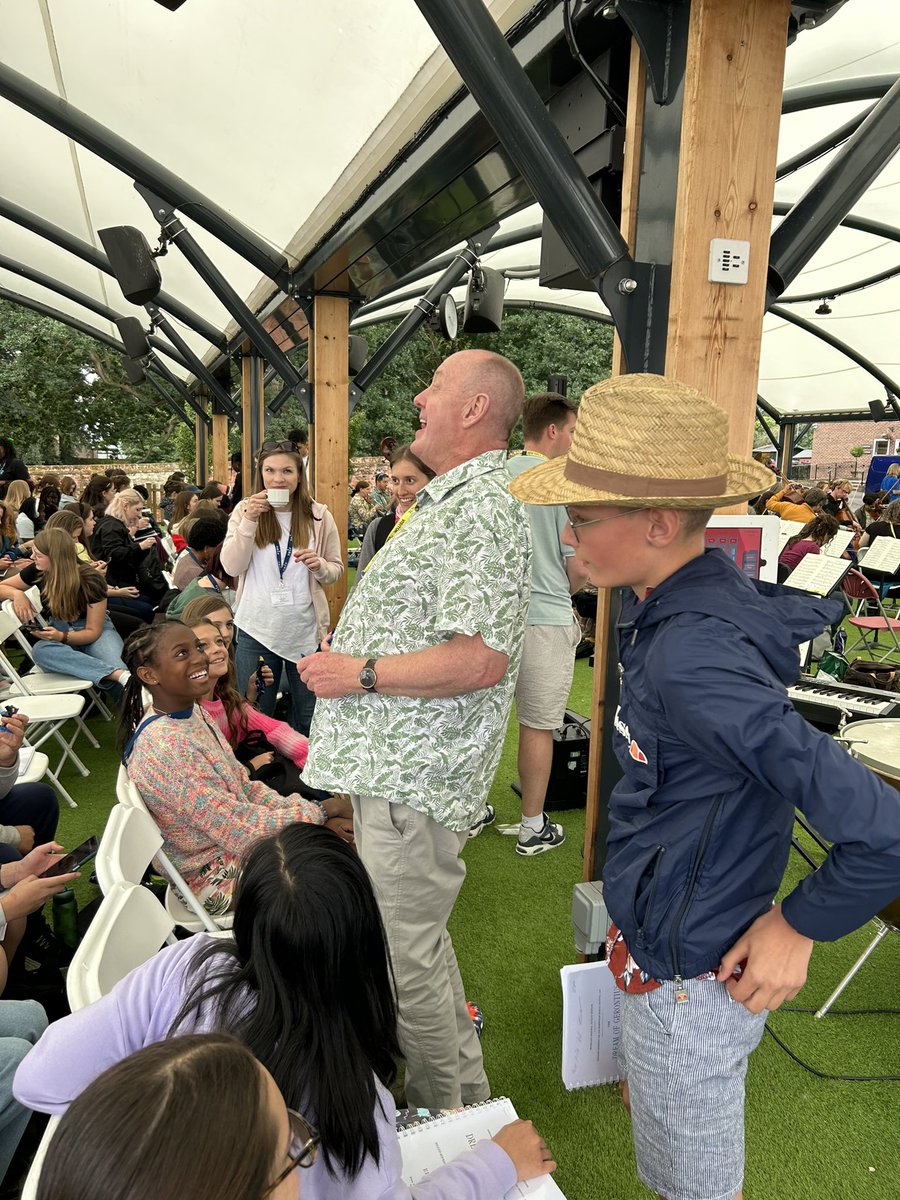 A joyful six days with <a href="/GabrieliCandP/">Gabrieli</a> Roar led by the brilliant <a href="/Paul_McCreesh/">Paul McCreesh</a> - thank you to everyone for such an enjoyable experience. We loved every moment!