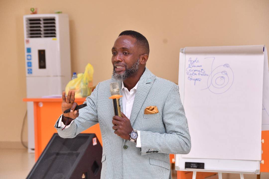 GammyGee tweet media