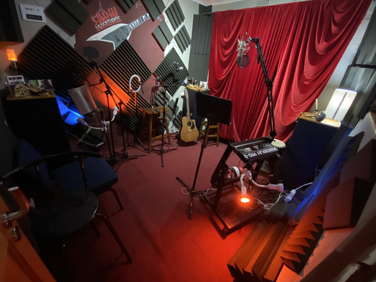 jonathangshaw's tweet photo. Record, mix and master your music at Shaw Music Studios! #newmusic #recordingartist #recordingstudio #epicspace https://t.co/mMKb3H6r5M