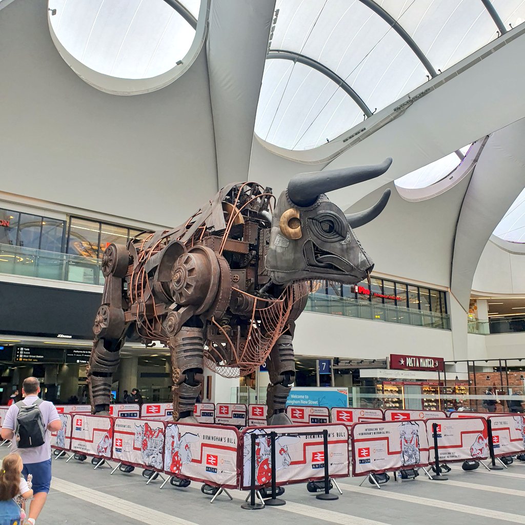The Bull standing proud in New Street Station 😍