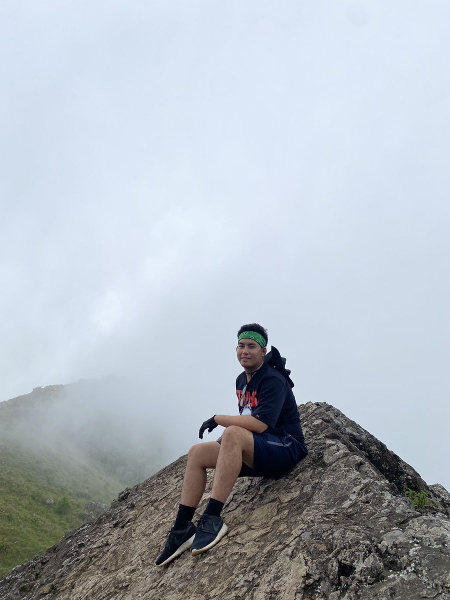 Steven47992775's tweet photo. Proud of myself talaga ⛰️✨ #MtUlap #JulyDump https://t.co/mtSLB5ljlf