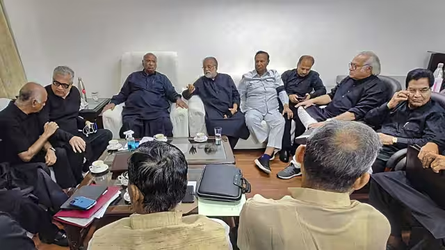 विपक्षी दल की टीम 29 और 30 जुलाई को मणिपुर दौरे पर जाएगी और लोगों से मुलाक़ात करेगी  

#Manipur | Manipur | Opposition Parties
