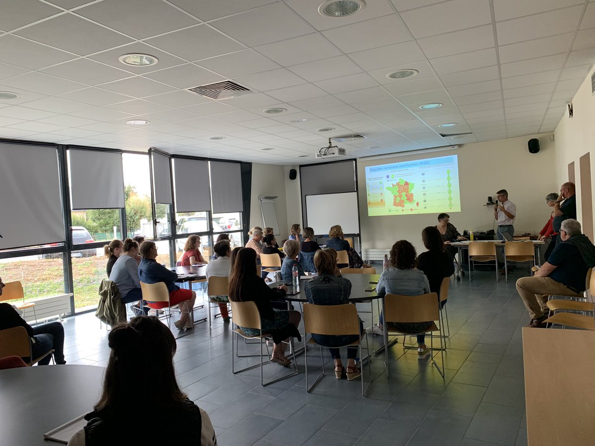 A la <a href="/msa49actu/">MSA de Maine-et-Loire</a> 3eme matinée d’été (d’automne ? 🍂 2023…. La salle est pleine comme à chaque fois ! Actus nationales et locales, notre projet d’entreprise Gaïa qui se porte bien et MSA2030… Tellement chouette ces rencontres ! <a href="/Arnaud_Angers/">Arnaud_Angers</a> <a href="/pfo5749/">Pascal Fournier</a> <a href="/GautierAnne1/">Anne Gautier</a> <a href="/MousseauYvon/">Mousseau Yvon</a>