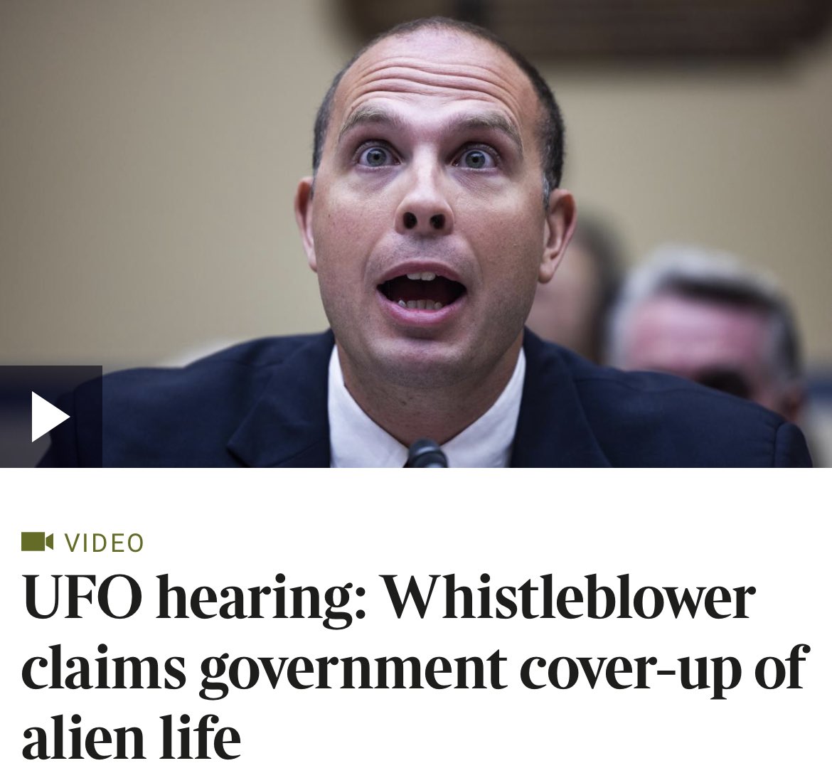 Uhuh1970's tweet photo. “Now, people are bound to think you’re a nutjob so try not to do that face you do when you’re nervous.” https://t.co/JJlDrd4Uik
