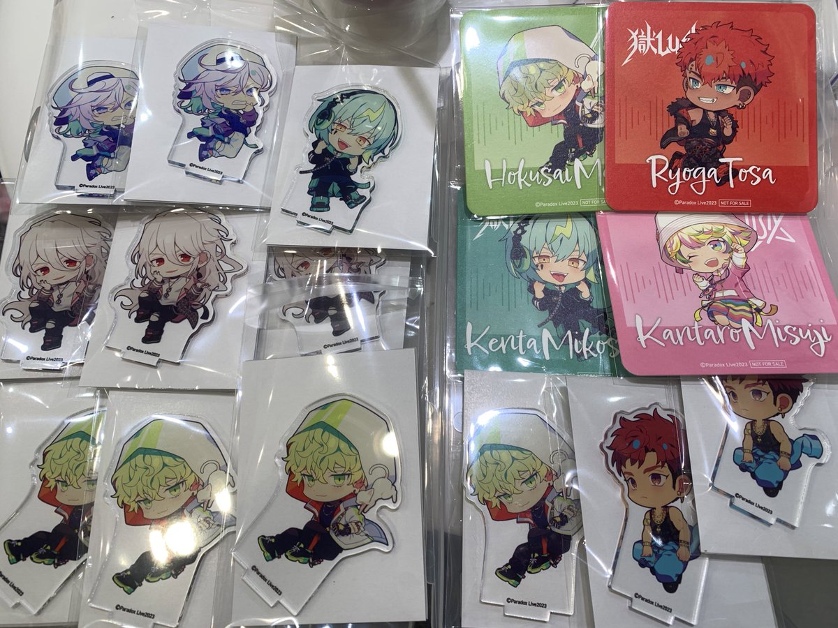 _UTxTU_38tsk's tweet photo. パラライ コラボカフェ本舗 ちびキャラアクリルスタンドB アクスタ 交換
譲 賢太 紫音3 北斎4 善2(珂波汰2)
求 憂人 アレン(友人分)
現在カフェ内におります。
3：1の比率違いまたは同数まで抱き合わせ可能です◎
本日池袋手渡しまたは後日郵送
FF外、検索からも気軽にお声掛けください🌸 https://t.co/PdqRvLKl8H