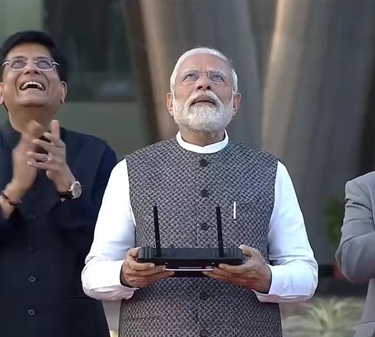 Citizen Kau tweet media