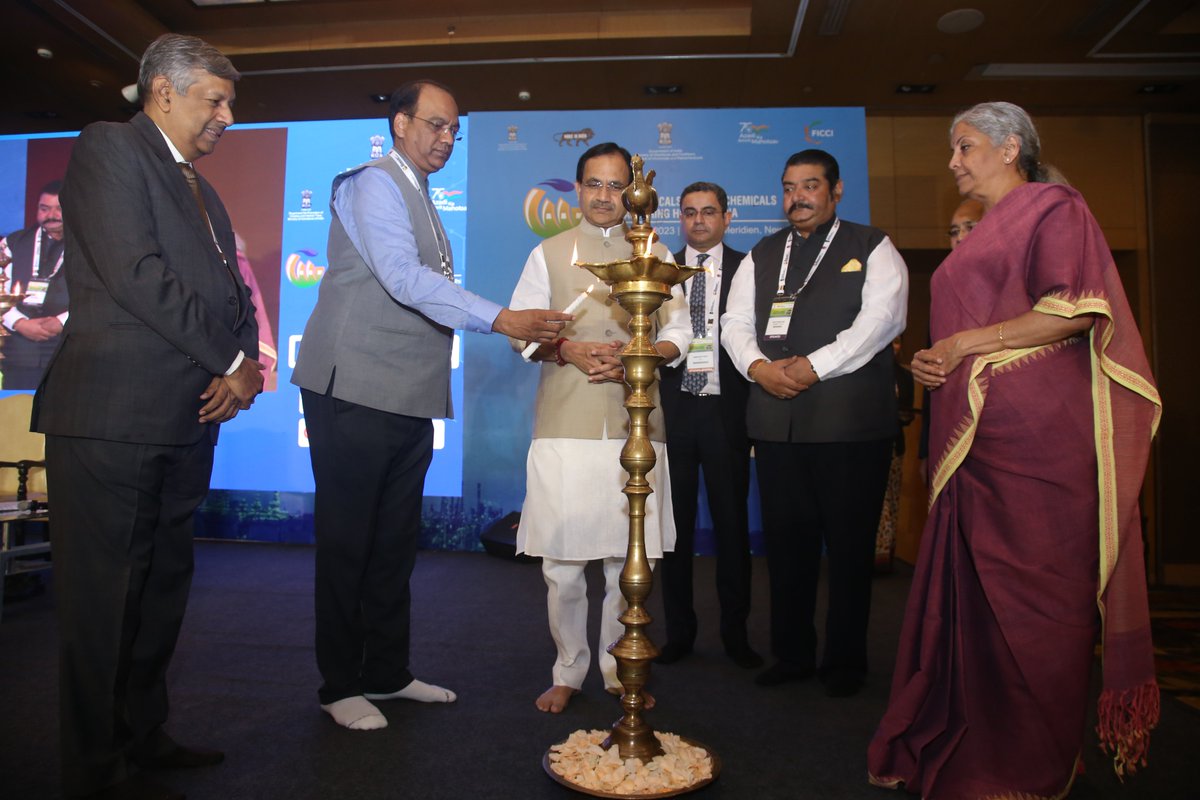 ficci_india's tweet photo. 3rd edition of Global Chemicals and Petrochemicals Manufacturing Hubs in India begins at Hotel Le Meridien, New Delhi.   

#GCPMH2023

Watch live at  https://t.co/JfvWM5Q2rT https://t.co/vTgtxqHgHC