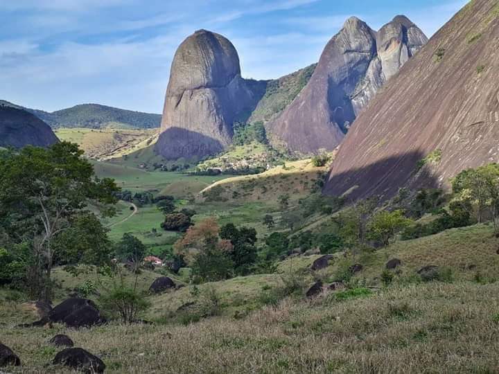 🌳 "Vale do Mucuri - Ouro Verde/MG ..."🌵🌿 🇧🇷
📸 Desconhecido
