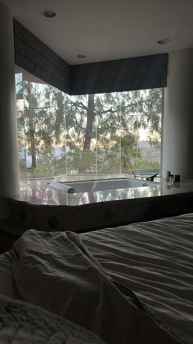 Leticia Bufoni tweet media