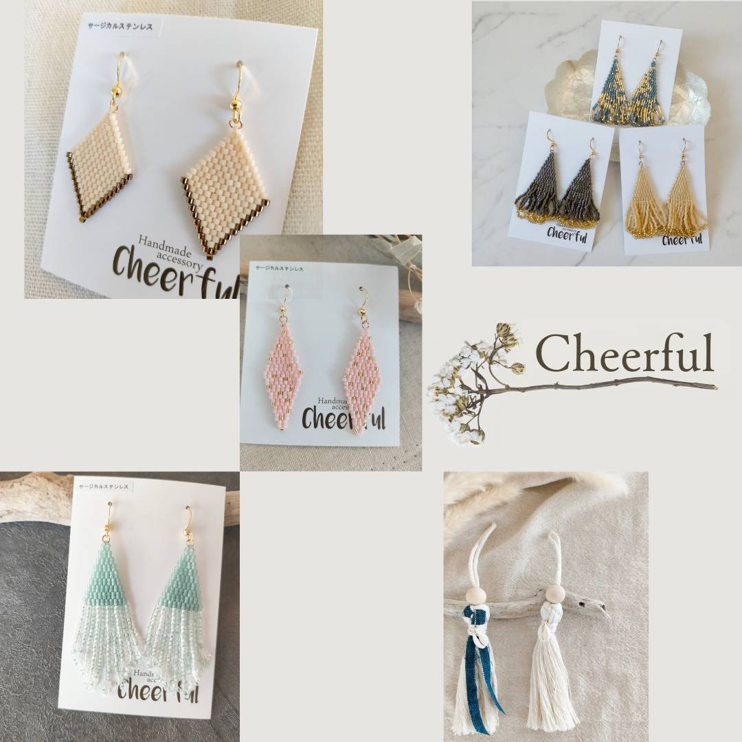 comeichi2014's tweet photo. 【8/6 15:00～ おこめのいえ手創り市vol.33 出店者】

■『Cheerful』です。
ヘアアクセサリーやデリカビーズアクセサリーを中心にお持ちします
ママもお子様も使える可愛いアイテム盛り沢山(^^)

おこめのいえ手創り市 vol.33
2023年8月6日 日曜日
15:00～19:00
https://t.co/v44uKmZOo7 https://t.co/NnV3R6gGme