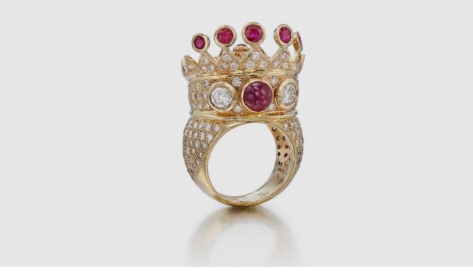 A ring commissioned and designed by late rapper Tupac Shakur sold for just over $1 million at Sotheby’s online-only hip-hop auction on Tuesday.
According to the auctioneer, it’s the most expensive jewelry artifact related to hip-hop ever sold, more than tripling its $300,000