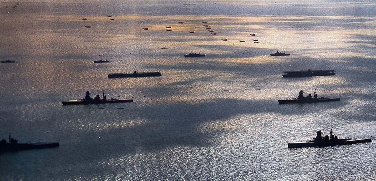 日本海軍 紀元二千六百年特別観艦式に参加した連合艦隊の姿、AIによる