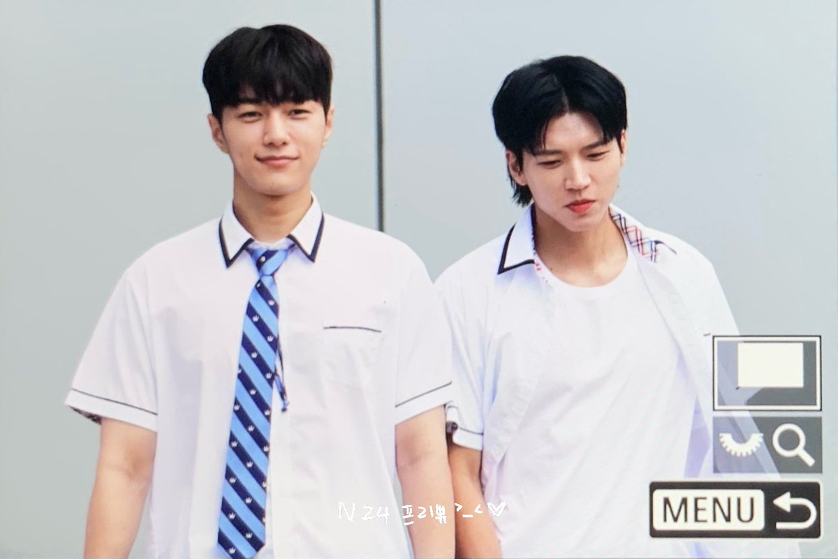 230727 아는형님 출근 🐱🐶

#우현 #남우현 #김명수 #엘 #인피니트
#NamWooHyun #KimMyungSoo #L #INFINITE