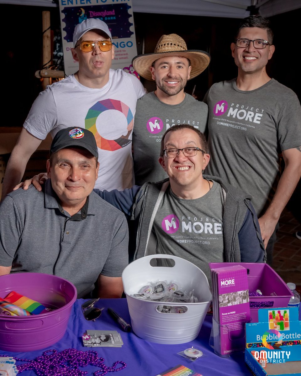QmunityDistrict's tweet photo. We couldn't do what we do without our amazing team! If you want to be a volunteer or an intern with us click the link below! 

https://t.co/rFJF5jGuCT https://t.co/rEikcDA6Ui