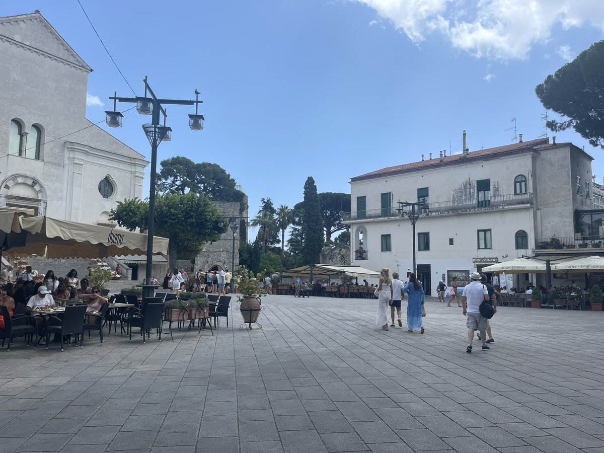 MsMiletto's tweet photo. Walking through Ravello reminded me of a Disney movie. Was waiting for someone like Gaston to show up! 🤣 https://t.co/Yht9p0WNL3