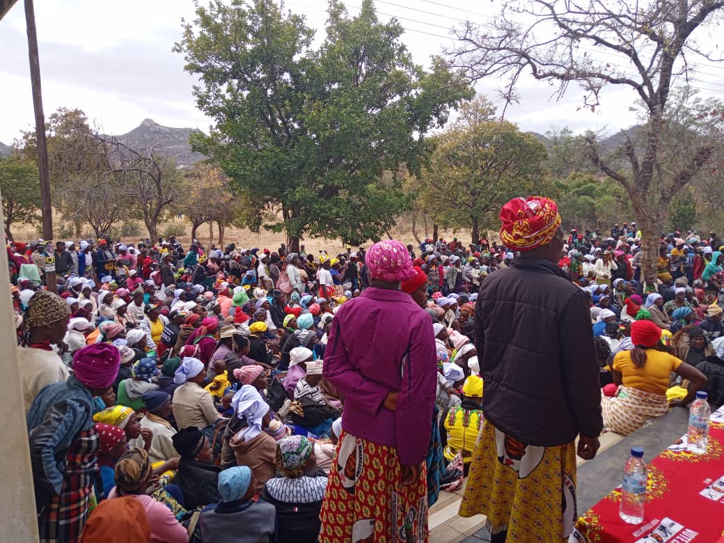 DistrictNy61962's tweet photo. Nyanga North yesterday held a Women's league star rally @RuwangweGreenDoors.Kana chifodya azviona akazvibvuma kuti tisu tine chaunga.Famba Chido Sanyatwe famba 
#EDpfeeeee
#votED
#trustED https://t.co/qE4st9f2yy