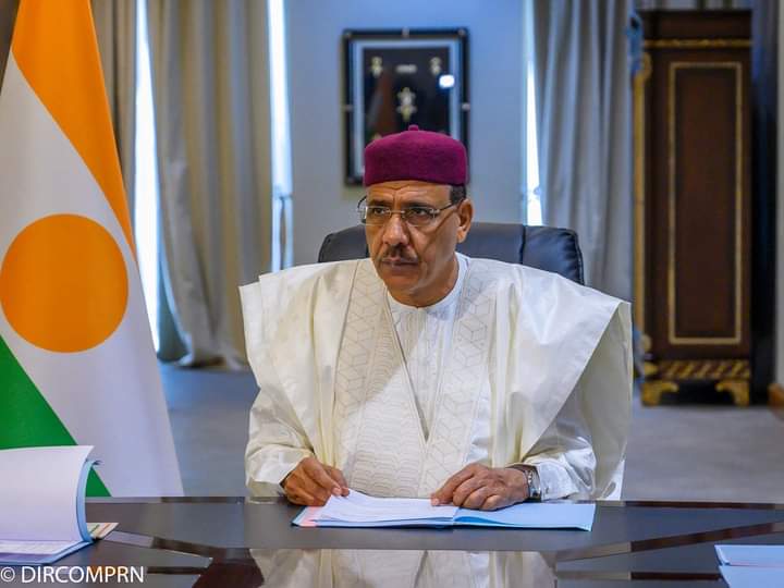 Assumailiy's tweet photo. It has been done in Niger🇮🇳

#Deedatwarak https://t.co/fLsHyiynNg