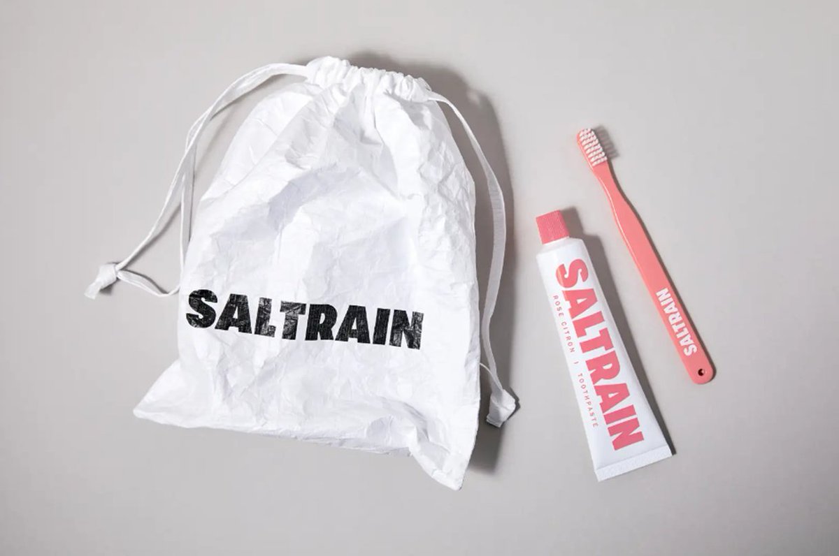 LOFT_SHIBUYA's tweet photo. \渋谷ロフトに新登場/
👉#SALTRAIN (ソルトレイン)
”伝統”と”スタイリッシュ”の
新鮮な組み合わせが話題!
韓国発 #オーラルケア
ブランドから、
伝統的な「塩」をベースに
開発された歯磨き粉が登場🦷🪥
ぜひこの機会に
お立ち寄りください☺
◇2階 https://t.co/CYlE61zCAu