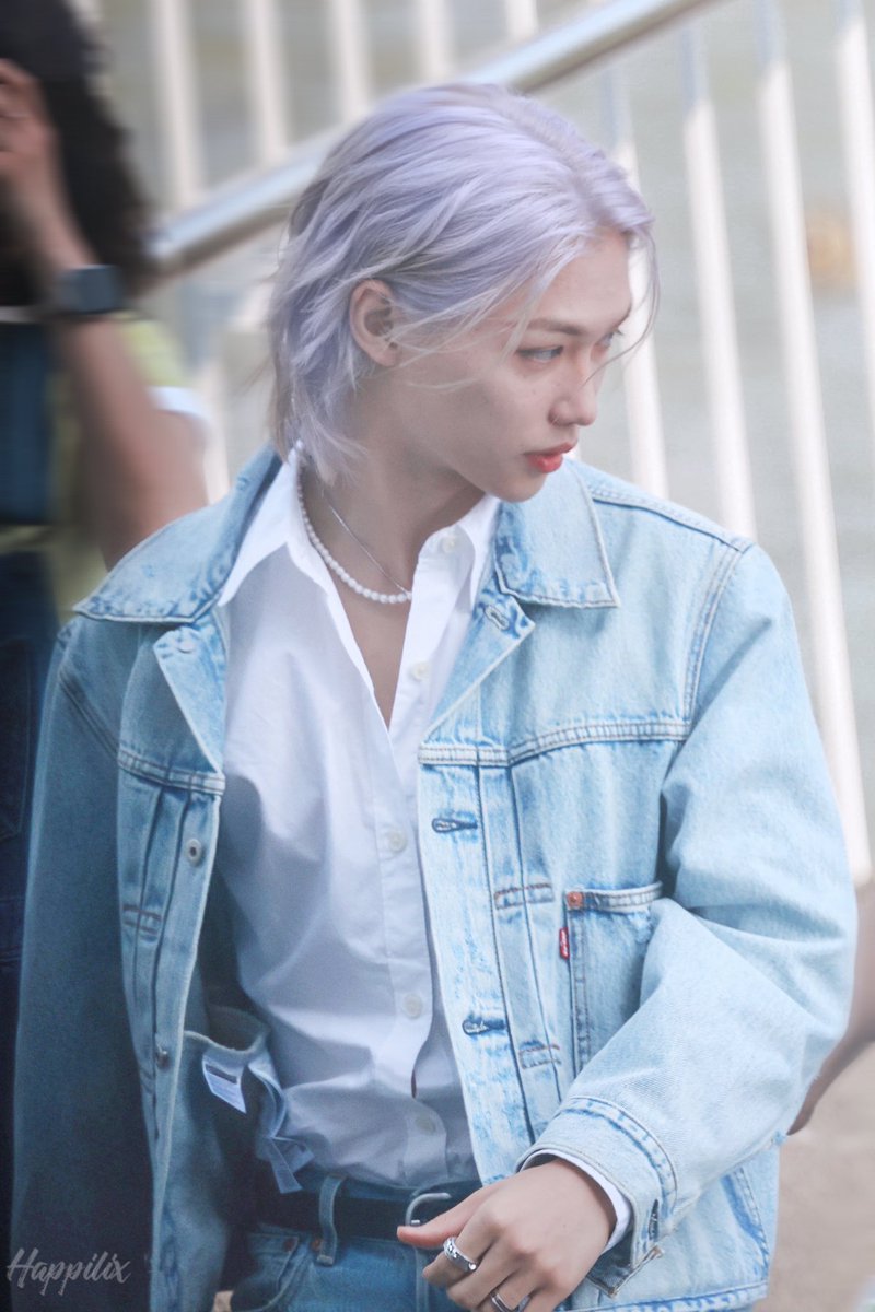 Happilix0915's tweet photo. 230520
💜🤍

#StrayKids #Felix
#스트레이키즈  #필릭스 https://t.co/z9CKvbXng0