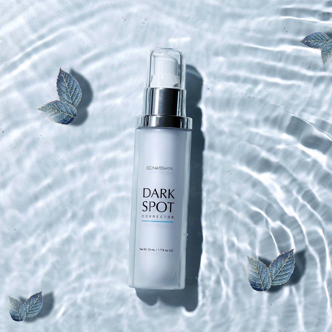 enaskincare's tweet photo. Our dark spot remover is suitable for a variety of skin types and tones, making it a versatile solution for both men and women. Embrace the power of EnaSkin to achieve your desired skin tone and texture. #VersatileSolution #SuitableForAllSkinTypes #GenderInclusive https://t.co/aS8o2r31vC