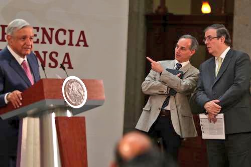 luisghernan's tweet photo. 🤯Adiós Marcelo🤯

@m_ebrard renunció hoy a ser 
Candidato Presidencial por Morena 👎🏾

Dijo que NO INCLUIRÍA en su Gabinete al Doctor @HLGatell 🤯

"Pensamos diferente", 
dijo el ex Canciller

Muy mal por Ebrard

Si alguna duda me quedaba sobre él,
a mí ya me la despejó ❌ https://t.co/Ee7PqYVl61