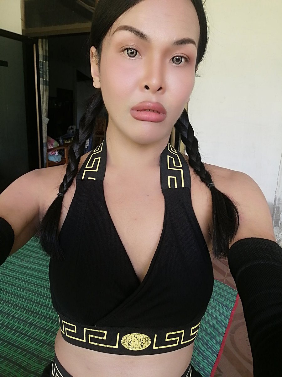 Benz69961's tweet photo. เงียบจังอยาก���อกกำลัง​บนเตียง.. #สาวสอง   #รับงาน แอดมาเลย..คุยเล่นไม่ต้องแอดมานะเสียเวลา..เอาคนที่อยากเย็ดจริงๆ https://t.co/OWCZK0VYCb