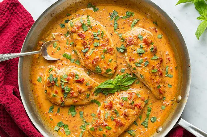petitsplatsmimi's tweet photo. Jeudi 27 juillet
Les p'tits plats de mimi
SERVICE DU MIDI et SOIR
Blanc de poulet, crème de boursin légèrement tomatée, 11€
Réservation souhaitée
0498541636 https://t.co/iseBxaBUaU