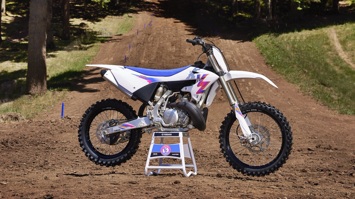 Yamaha Racing (@yamaharacingcom) on Twitter photo Chose our content! 500 likes & we’ll get <a href="/pmalin11/">Paul Malin</a> out on one of these for old times sake 😁⚡️ Chose our content! 500 likes & we’ll get <a href="/pmalin11/">Paul Malin</a> out on one of these for old times sake 😁⚡️