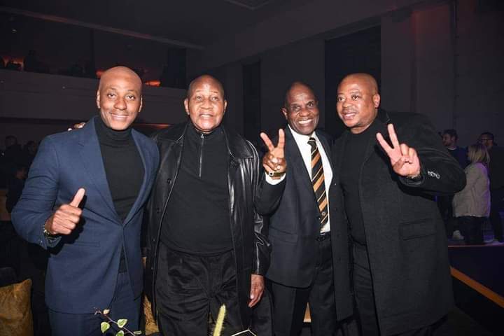 SOUTH AFRICA

Billionaire Mike Nkuna has parchased more share in Naturena

The tycoon is now owning 37% of club shares

He was owning 10% shares, recently he parchased another 27%