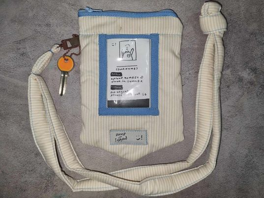 S00SHl's tweet photo. wts lfb ph

occur in summer: daily pocket cream
- 1k (free sf if ncr)
- bought for 1500 (price + isf &amp; lsf)
- never been used but has a little stain at the back (na-stock lang)
- can be a sling, bag pouch, wrist pouch, neck pouch
- will send more pics thru dm

reply/dm to claim https://t.co/16akUY84Ts
